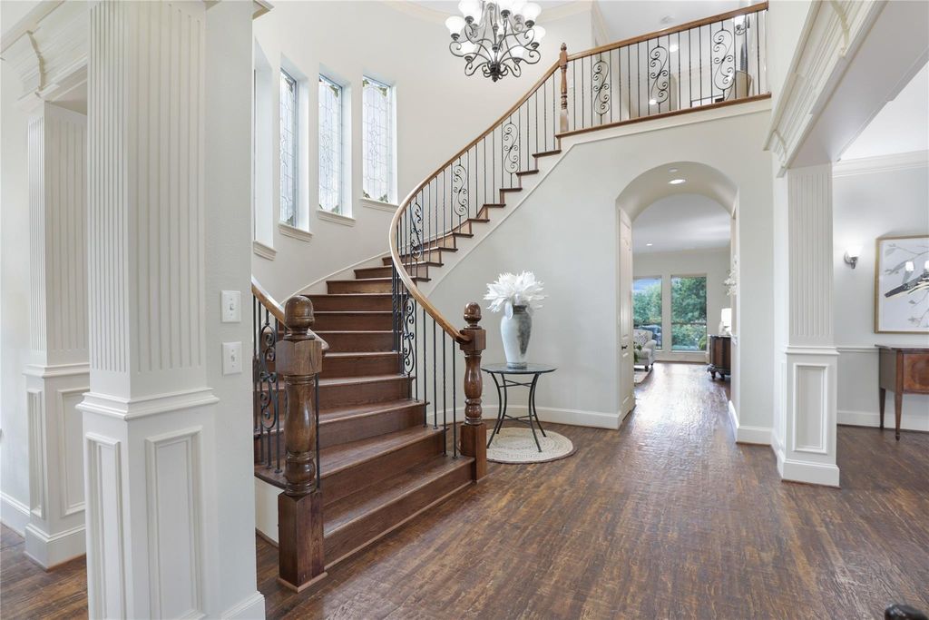 Timeless waterfront elegance exquisite residence in fairview offered at 1. 59 million 8