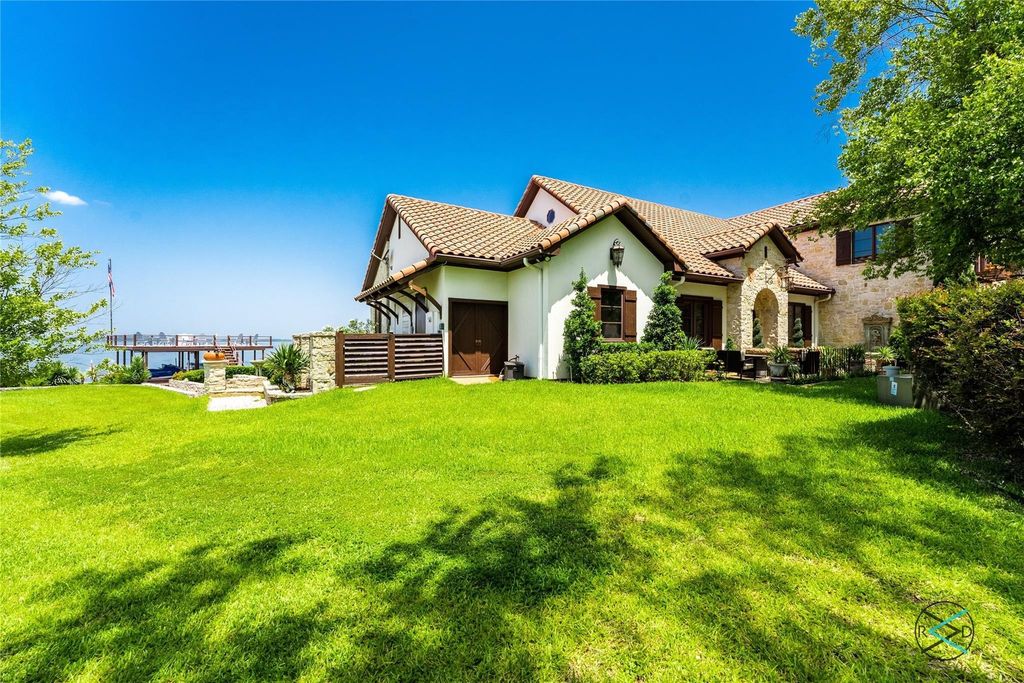 Tuscany inspired retreat in mabank a 3. 295 million gem boasting deep waterfront access on cedar creek lake 5