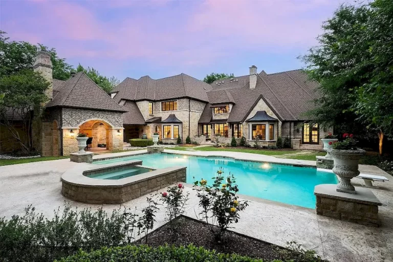 Gated Custom Estate with Privacy Luxury and Tranquil Living in Dallas
