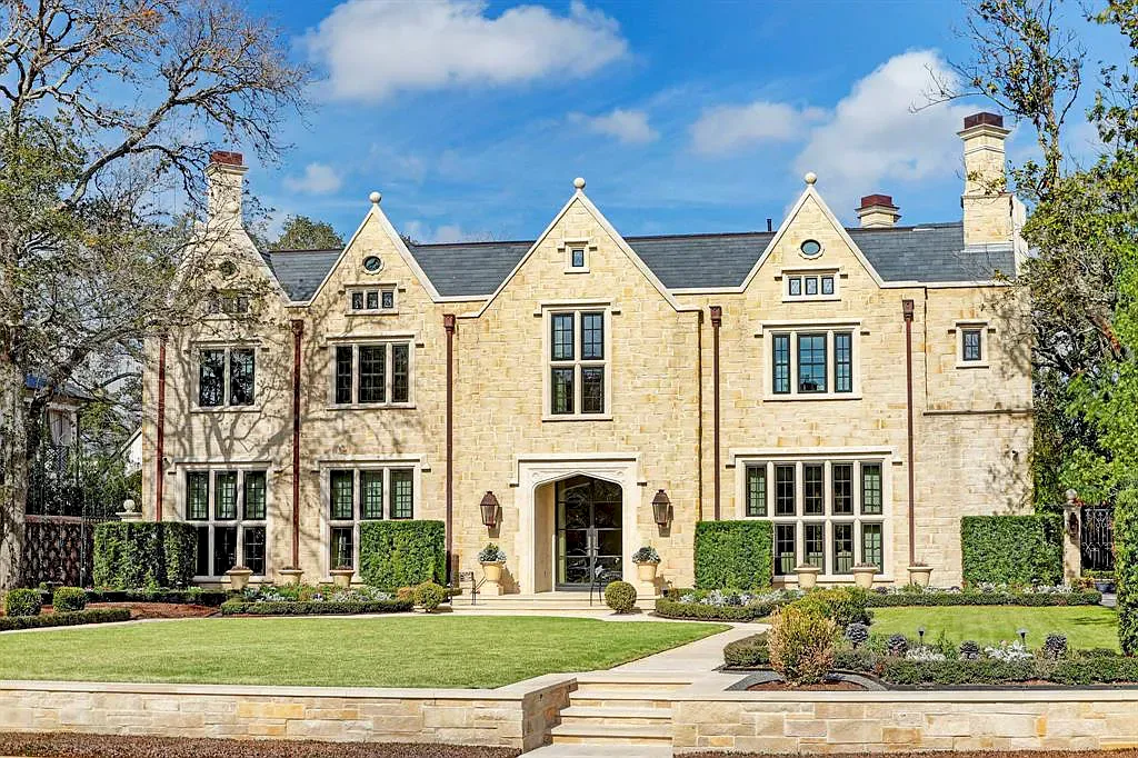 Asking for $12,900,000, this Impressive Houston Estate Seamlessly Merges Timeless Elegance & Modern Sophistication