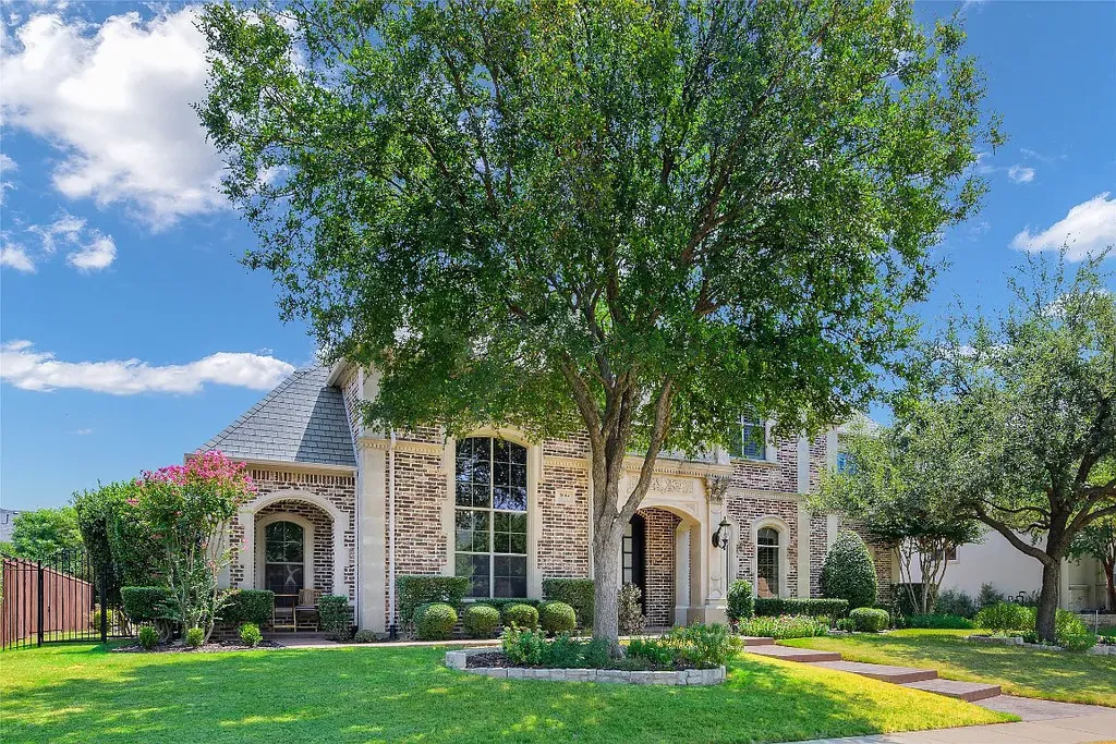 Magnificent Frisco Home Offers Spacious Luxurious Spaces in Desirable Guard Gated Community Hits the Market at $2,095,000