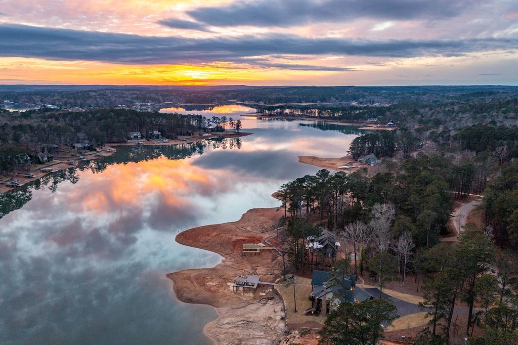 Architectural marvel experience ultimate lake living in this alabama gem by mitch ginn 37