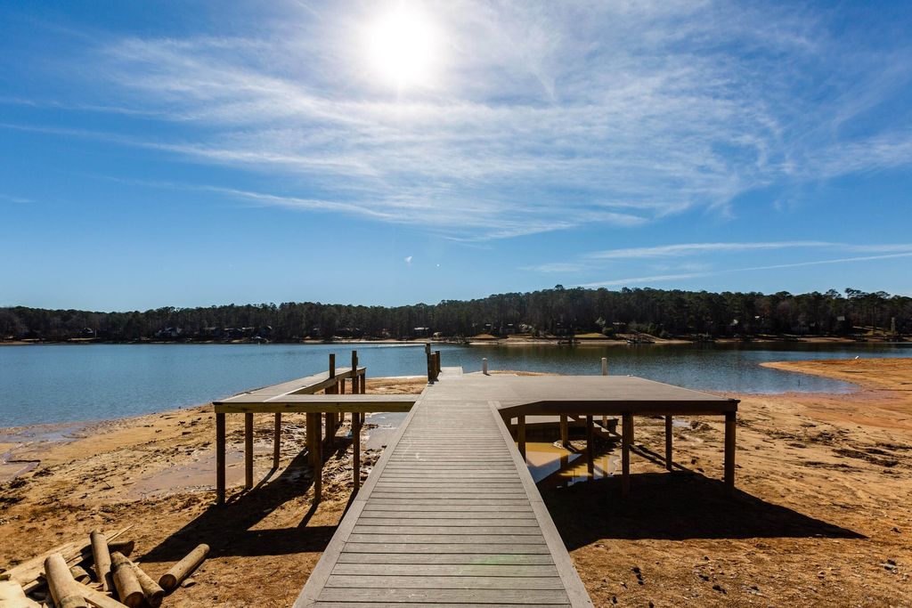 Architectural marvel experience ultimate lake living in this alabama gem by mitch ginn 86