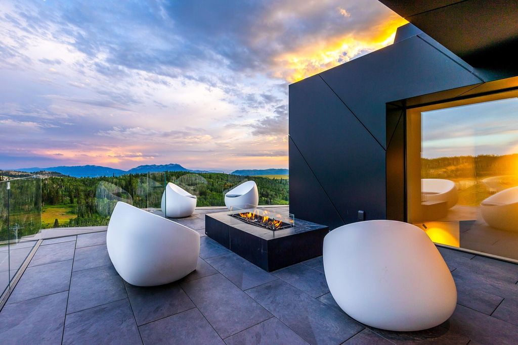 Celestial marvel in eden utah tom wiscombes 15 million aia award winning architectural triumph 3