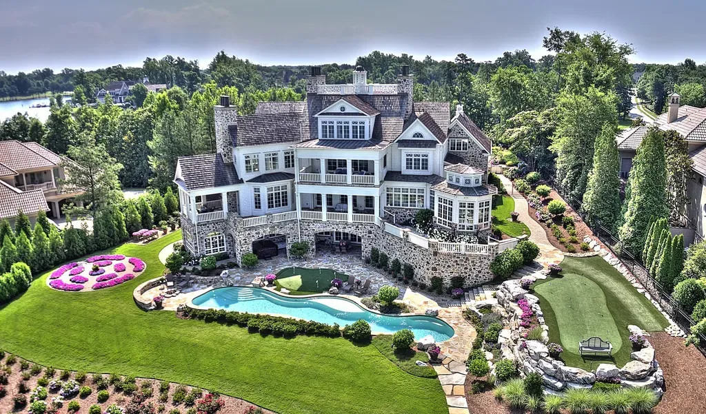 Classic new england charm estate on the shores of lake norman north carolina 1 2
