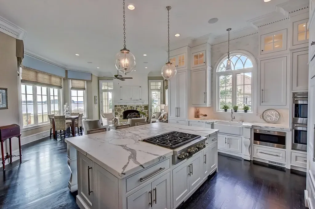 Classic new england charm estate on the shores of lake norman north carolina 23 3