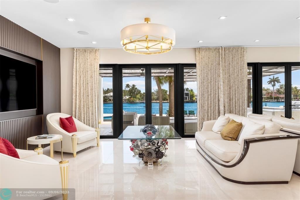 Contemporary peninsula estate on the new river with panoramic views in florida for 32 million 15