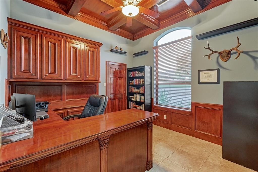 Dream equestrian property the ultimate blend of comfort and luxury in montgomery texas for 1. 349 million 11