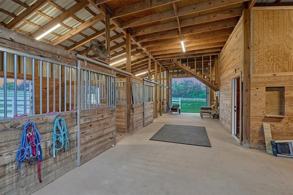 Dream equestrian property the ultimate blend of comfort and luxury in montgomery texas for 1. 349 million 41
