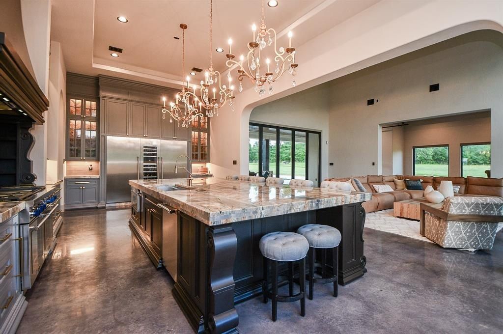 Extraordinary montgomery texas estate 20 acres of luxury living for 4. 5 million 17