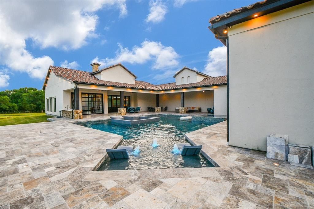 Extraordinary montgomery texas estate 20 acres of luxury living for 4. 5 million 43