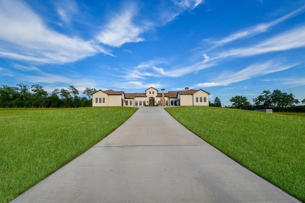 Extraordinary montgomery texas estate 20 acres of luxury living for 4. 5 million 7