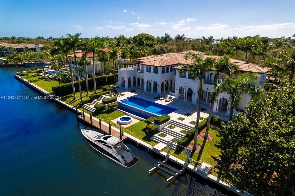 Gem on the new river florida 32 million classic contemporary estate with panoramic views 33