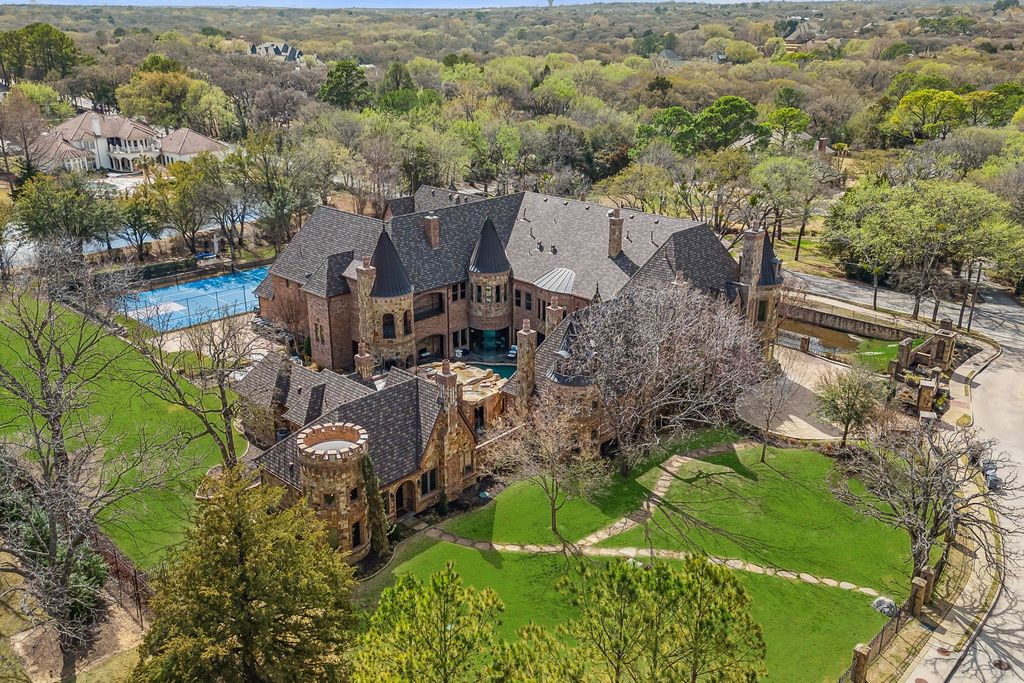 Impeccable architectural masterpiece a dream estate in southlake texas for 7. 85 million 43
