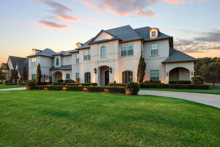 Luxurious Custom Estate in Southlake: A Stunning Living Experience for $5,499,995