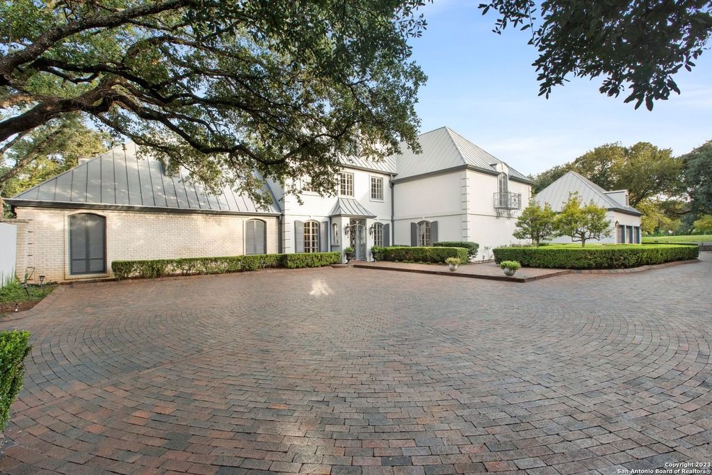 Luxurious french estate in san antonio yours for 4 million 44