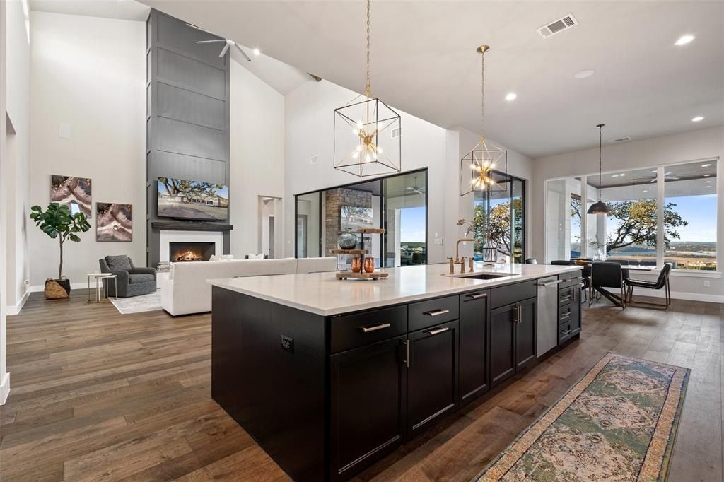 Modern luxury home by laurel haven homes in austin listed at 4. 99 million 22