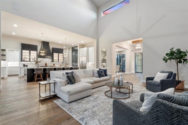 Modern Luxury Home by Laurel Haven Homes in Austin Listed at $4.99 Million