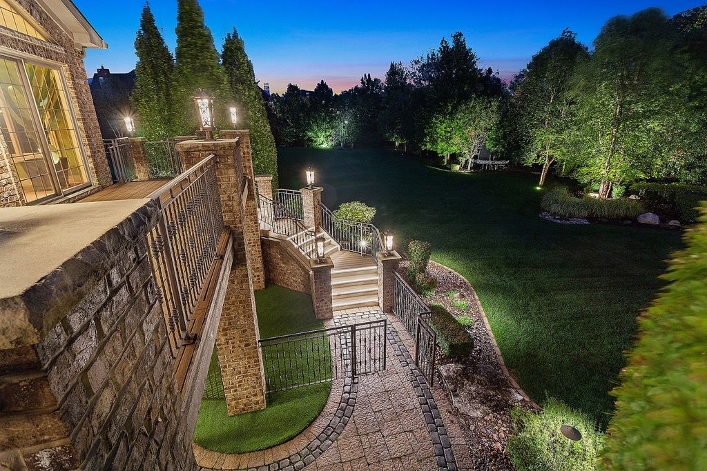 Spectacular illinois estate 2. 825 million for a masterpiece of privacy and timeless elegance 11