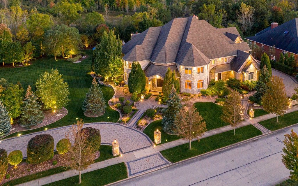 Spectacular illinois estate 2. 825 million for a masterpiece of privacy and timeless elegance 8