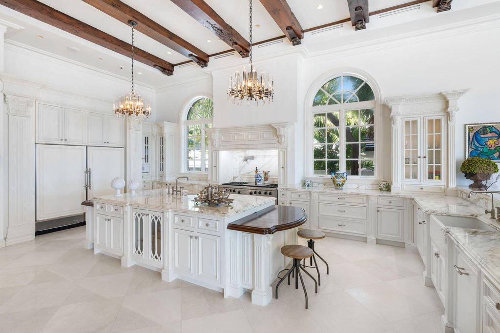 Spectacular oceanfront palazzo a 59. 9 million luxury estate in delray beach florida 35