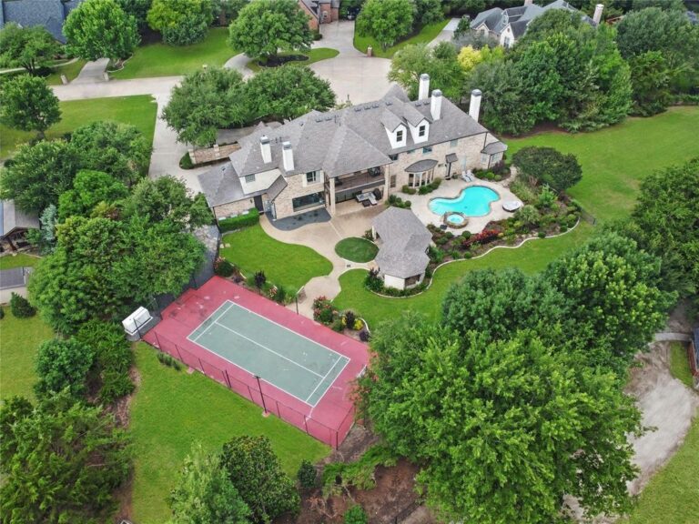 Stunning Estate Offering the Ideal Blend of Privacy and Serenity in Fairview for $2.75 Million