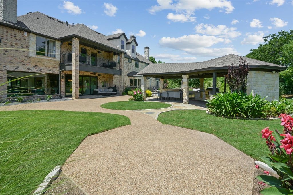 Stunning estate offering the ideal blend of privacy and serenity in fairview for 2. 75 million 3