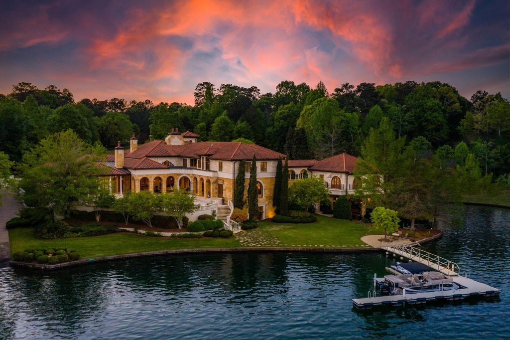 Stunning italian villa with picturesque alabama setting seeks 8. 59 million 2