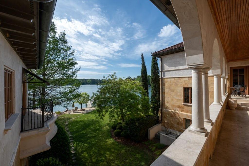 Stunning italian villa with picturesque alabama setting seeks 8. 59 million 22