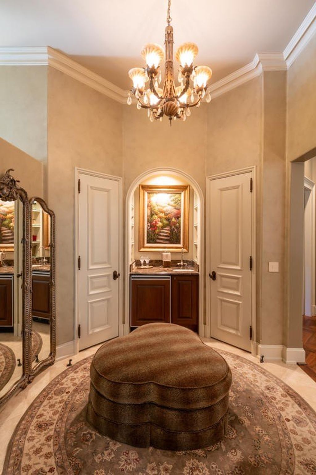 Stunning italian villa with picturesque alabama setting seeks 8. 59 million 36