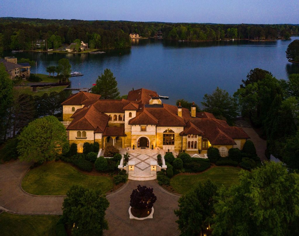 Stunning italian villa with picturesque alabama setting seeks 8. 59 million 4