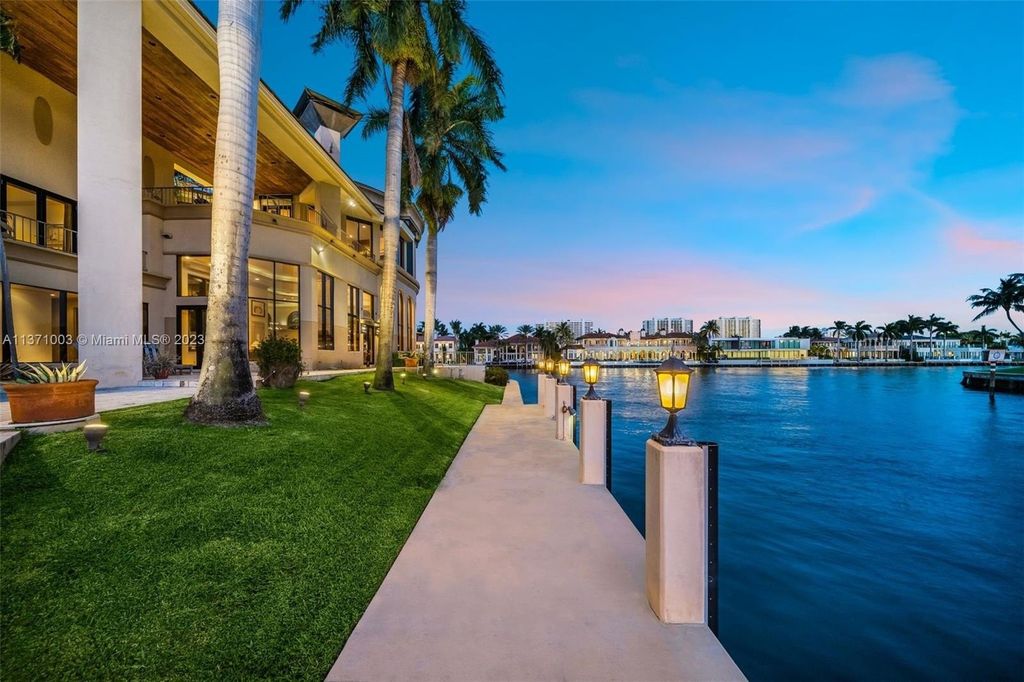 Tropical oasis in boca raton florida a 52 million estate blending luxury nature and privacy 26