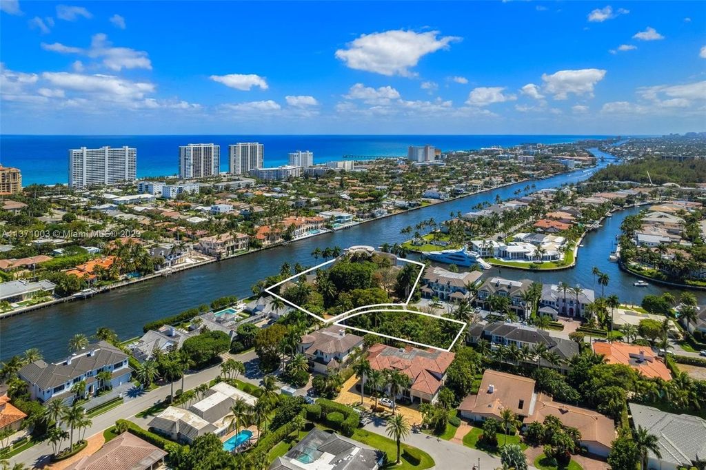 Tropical oasis in boca raton florida a 52 million estate blending luxury nature and privacy 8