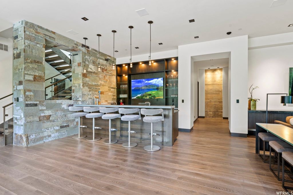 Year round mountain oasis modern sanctuary with ski run views in park city utah for 27. 95 million 30