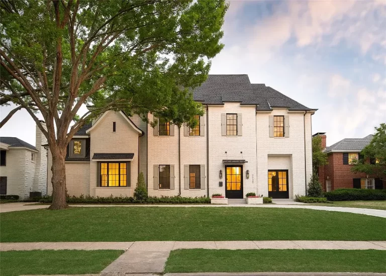 Experience Timeless Craftsmanship and Transitional Design in Coveted Dallas New Construction at $3.6 Million