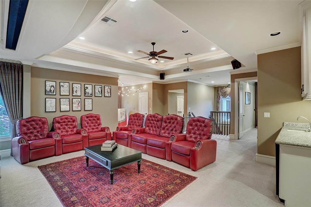 Enchanting tanglewood estate where inspiration and architecture unite in houston for 3295000 35