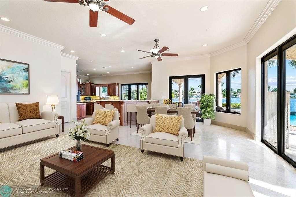 Florida waterfront luxury spectacular estate hits market for 7. 15 million 6