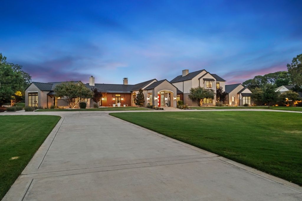 Luxury redefined 7. 25 million exquisite modern estate on 4 acres in the heart of colleyville 3