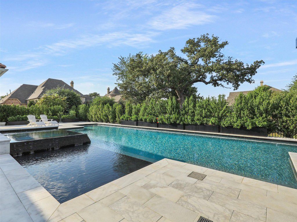 Southlake luxury home resort style living with private lake views for 2949000 31
