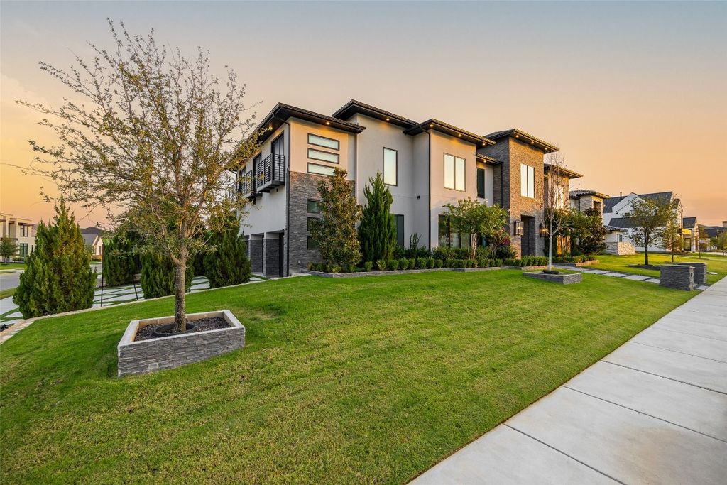 Spectacular modern contemporary home in frisco listed at 3. 3 million 1