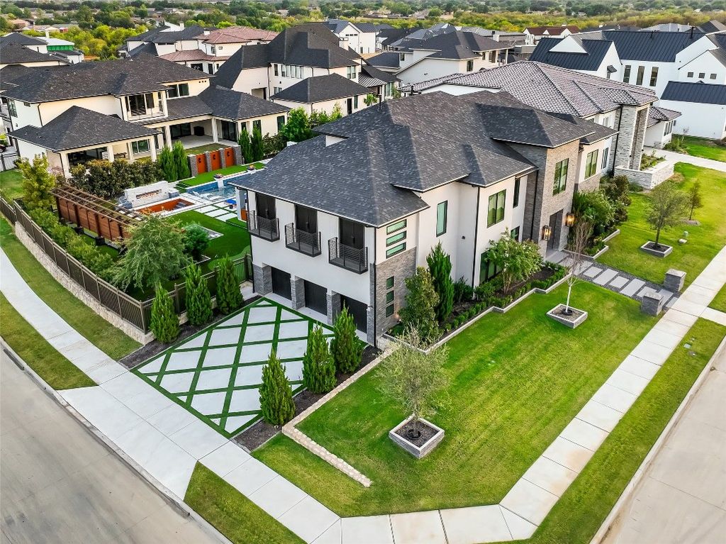 Spectacular modern contemporary home in frisco listed at 3. 3 million 39