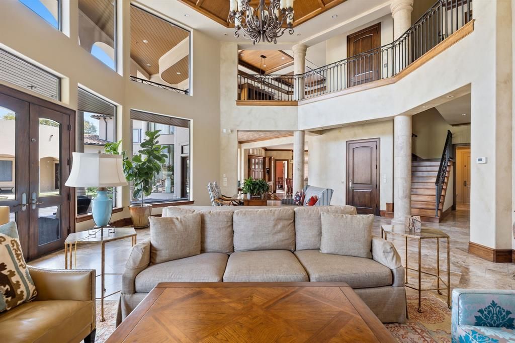 Unrivaled italianate villa in houston offers ultimate privacy and endless entertainment for 10995000 14
