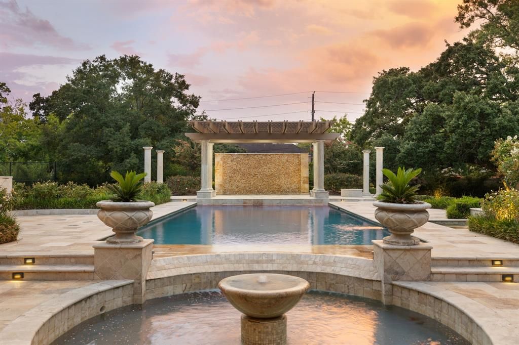 Unrivaled italianate villa in houston offers ultimate privacy and endless entertainment for 10995000 28