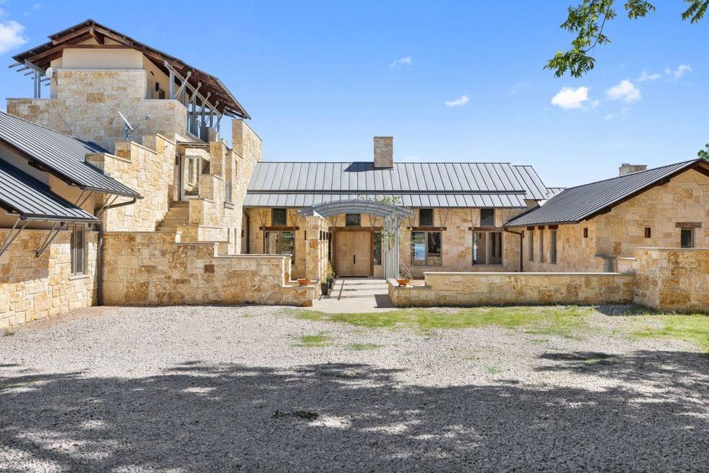 Waterfront compound in burnet a true showcase of style luxury and comfort at 5. 1 million 11