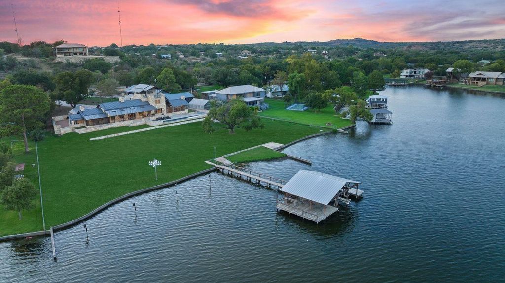 Waterfront compound in burnet a true showcase of style luxury and comfort at 5. 1 million 4