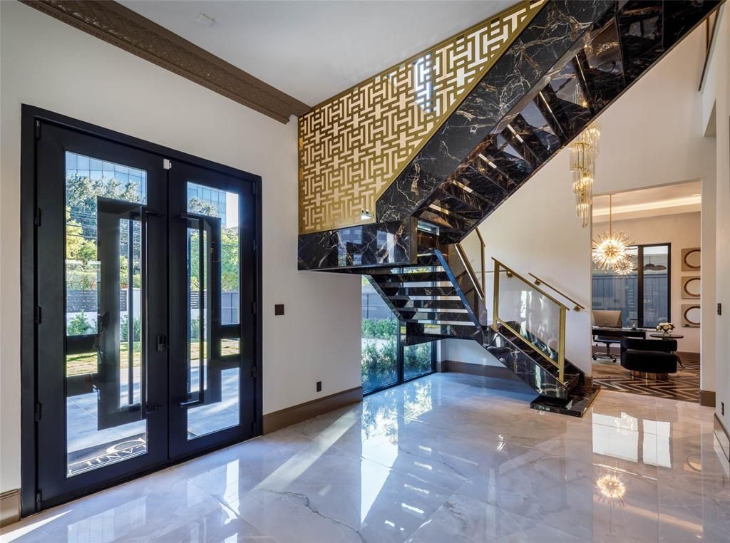A magnificent masterpiece offering unparalleled luxury and comfort in houston priced at 6. 95 million 11
