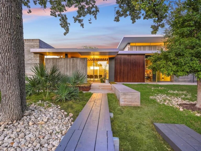 Austin’s Award-Winning Residence Blending Architectural Elegance with Natural Harmony Priced at $12.5 Million