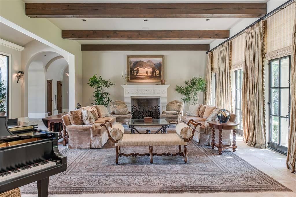 Elby martins refined classic design showpiece in houston priced at 11. 5 million 4