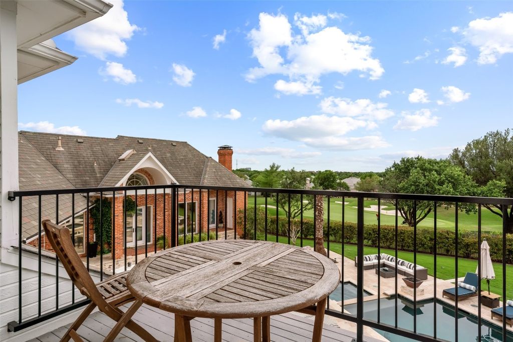 Elegant residence on stonebriar country club golf course in frisco priced at 2749900 28