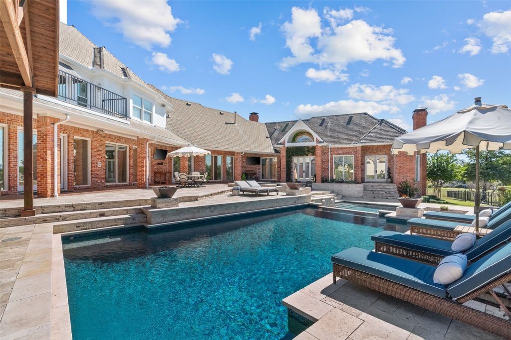 Elegant residence on stonebriar country club golf course in frisco priced at 2749900 38